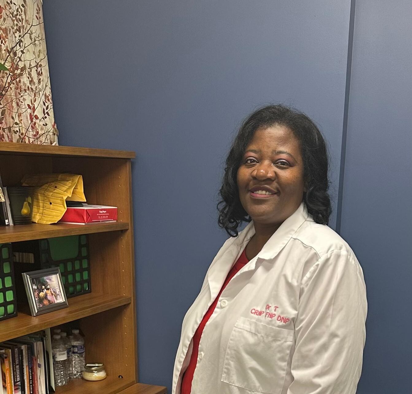 Dr. Chantal Tchoumba